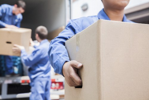 Moving house planning in Roehampton with packed boxes and a relocation checklist