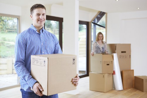 Removal van in Roehampton for local home moving