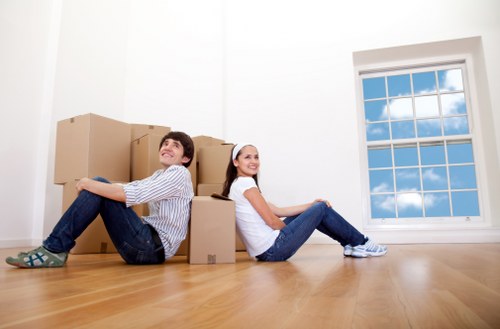 Local storage support for flats, houses, and commercial needs in Roehampton