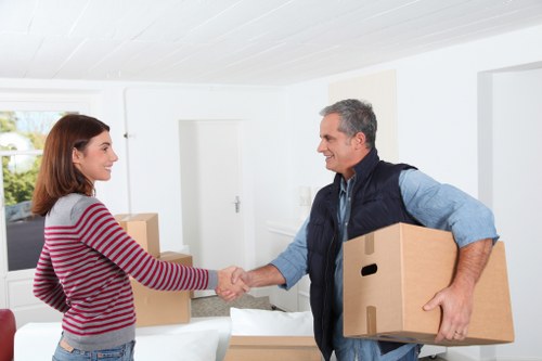 Affordable man and van service in Roehampton for flexible relocations