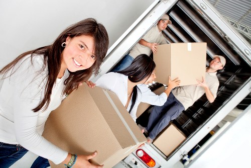 Transparent pricing for a Removal Van Roehampton service